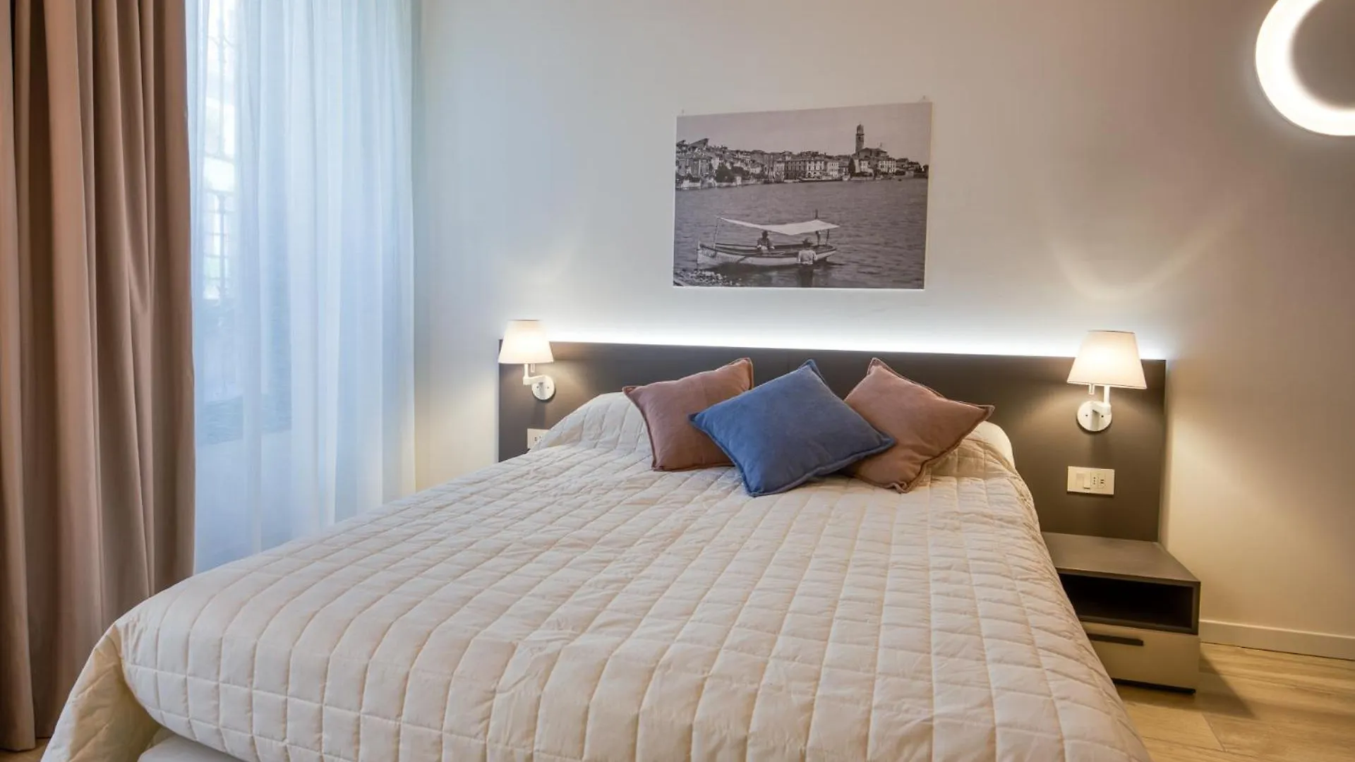 Bed & Breakfast Residenza Dipiu Bed and Breakfast Salò